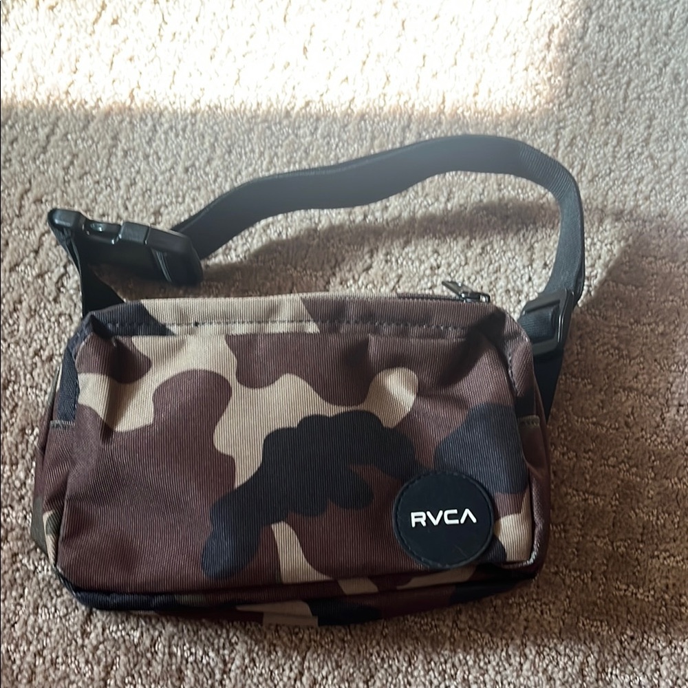 RVCA Camouflage Crossbody Bag